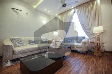 Penthouse APPARTMENT FOR RENT IN GOLD CREST