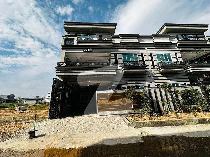 7 Marla Upper Portion Brand New House Available For Rent