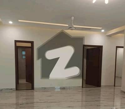 10 Marla Flat In Central Askari 11 - Sector D For sale