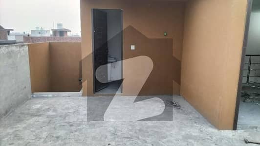 ایس ایم ڈی ہومز فیصل آباد میں 3 کمروں کا 2 مرلہ مکان 90.0 لاکھ میں برائے فروخت۔
