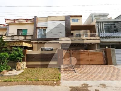 10 Marla House Is Available For Sale In Iep Engineers Town Block C3 Lahore