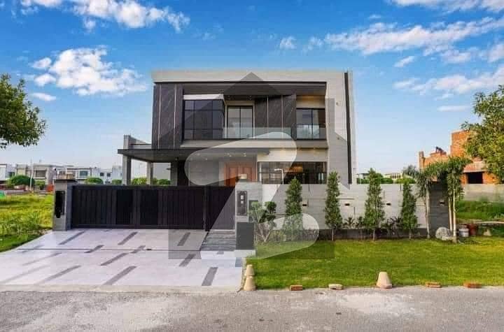 1 KANAL Brand New Luxury Modern design Upper Portion Available for Rent in DHA Lahore Phase 6 Hot location