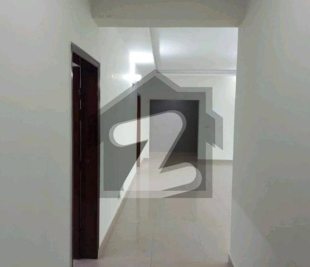 Premium 10 Marla Flat Is Available For sale In Lahore