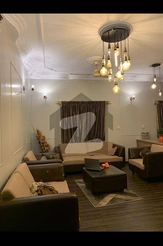 سعدی ٹاؤن سکیم 33,کراچی میں 9 کمروں کا 10 مرلہ مکان 3.3 کروڑ میں برائے فروخت۔