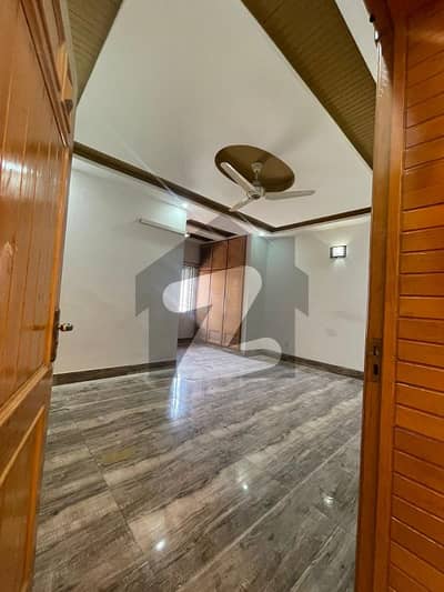 35X70 Upper Portion For Rent With 4 Bedroom In G-14 Islamabad
