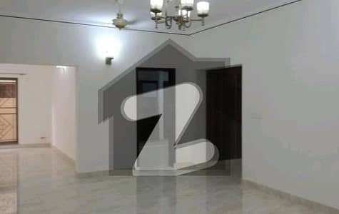 17 Marla House Available In Askari 10 For rent