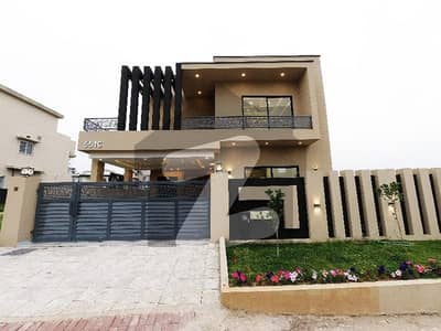 13 Marla Dead End Corner Beautiful Designer Single Unit House For Sale In Bahria Town Phase 8