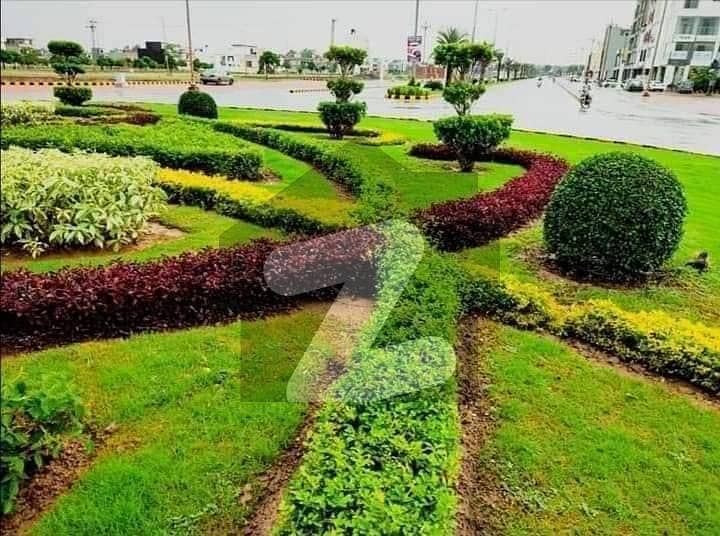 5 Marla Residential plot available for sale in executive Block Park View City Lahore