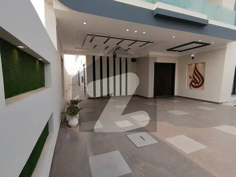 Corner 1 Kanal House For Sale In Beautiful DHA Phase 1 - Sector M