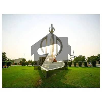 بحریہ ٹاؤن - غازی بلاک بحریہ ٹاؤن ۔ سیکٹر ایف,بحریہ ٹاؤن,لاہور میں 10 مرلہ رہائشی پلاٹ 1.4 کروڑ میں برائے فروخت۔