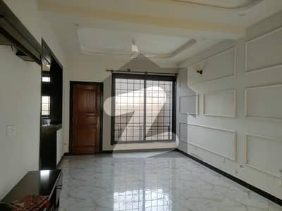 Brand New House With 3 Kitchen Near Street 1 Reasonable RENT