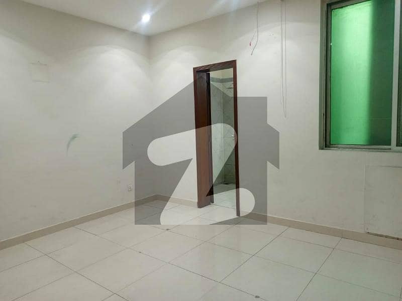 8 Marla Office Fully Renovate For Rent In DHA Phase-3