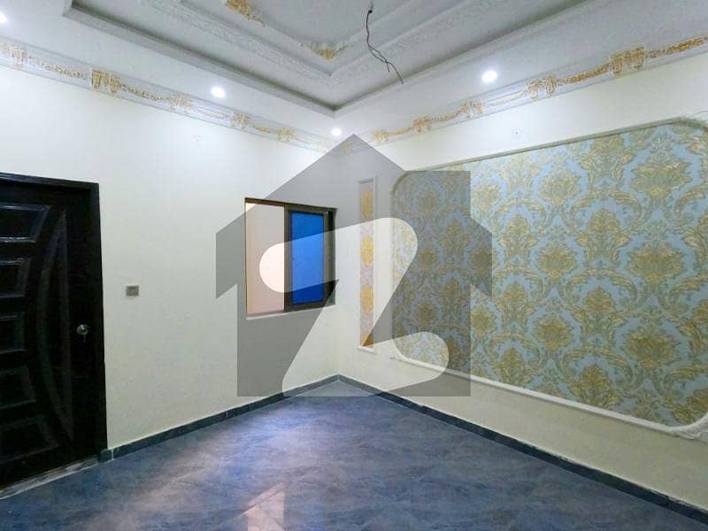 الحافظ ٹاؤن لاہور میں 4 کمروں کا 3 مرلہ مکان 1.1 کروڑ میں برائے فروخت۔