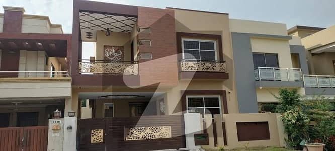 10 Marla Brand New House for Sale on (Investor Rate) on (Urgent Basis) in Bahria Town Phase 04 Rawalpindi