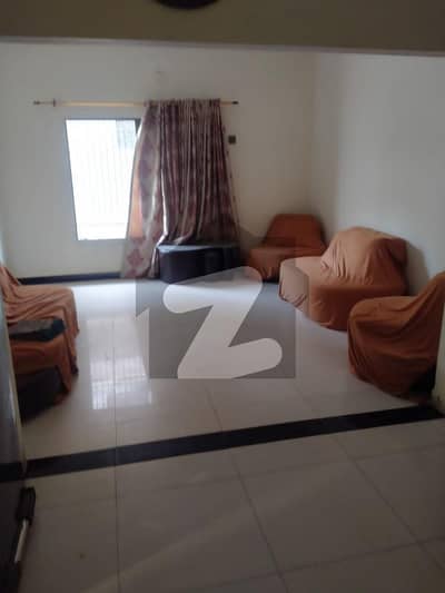 Well Mentain Independent House 120 Yrds Available For Rent Gulshan-e-iqbal Block 4A