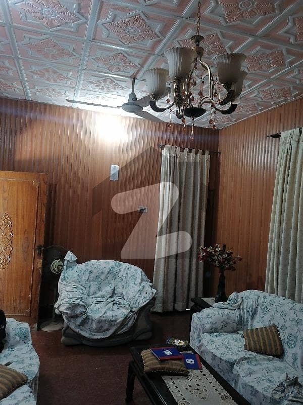 فتح گڑھ لاہور میں 4 کمروں کا 6 مرلہ مکان 1.8 کروڑ میں برائے فروخت۔