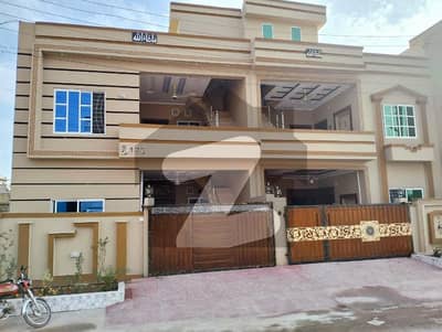 پنجاب گورنمنٹ سرونٹ ہاؤسنگ فاؤنڈیشن (پی جی ایس ایچ ایف) راولپنڈی میں 4 کمروں کا 5 مرلہ مکان 1.4 کروڑ میں برائے فروخت۔
