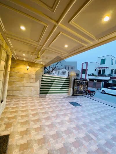 Brand New 10 Marla House Available For Rent In Sector E Bahria Town Lahore