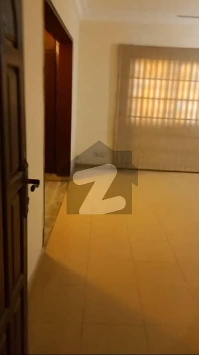ڈی ایچ اے فیز 6 ڈی ایچ اے ڈیفینس,کراچی میں 4 کمروں کا 19 مرلہ مکان 6.0 کروڑ میں برائے فروخت۔