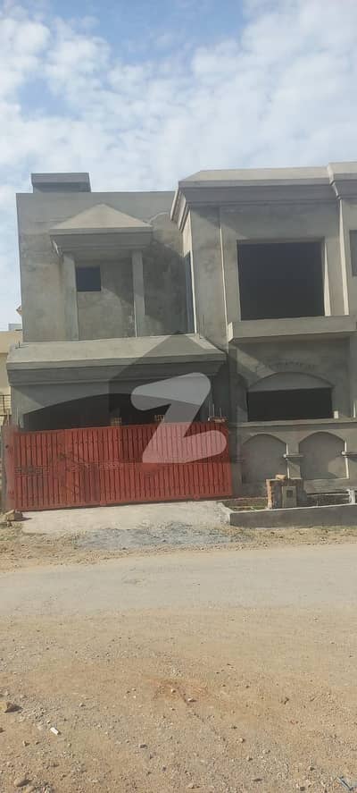 7 Marla Gray structure House for sale Usman Block