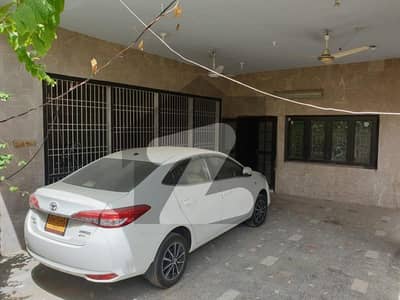 "Exquisite G+2 Residence for Sale in Gulshan-e-Iqbal Block 6 | Dual 3Bed DD Units, Perfectly Maintained, Ideal for Families"