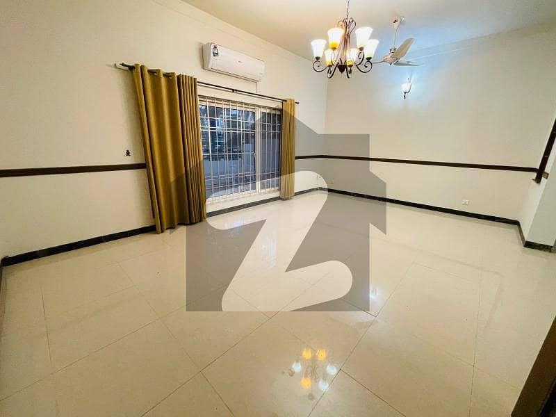 Brand New House On Extremely prime Location Available For Rent in Islamabad