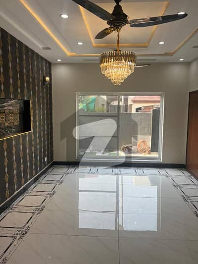 10 Marla New Modern House For Sale In Jasmine Block Sector C ,Bahria Town