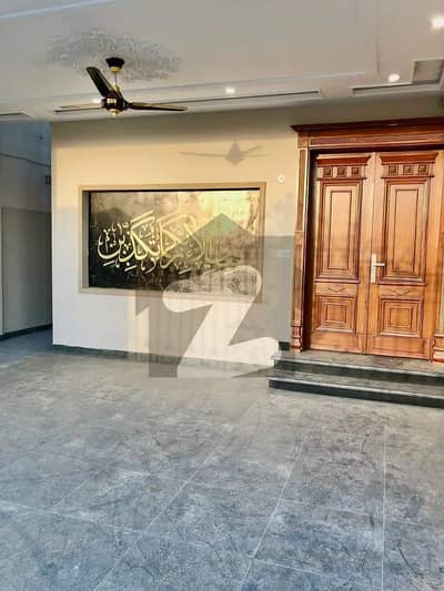 10 Marla brand new house for rent in royal orchard Multan.