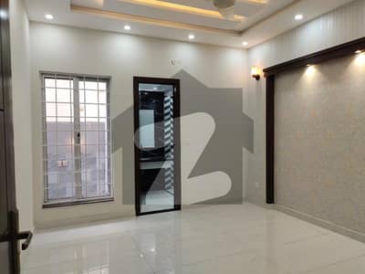 10 Marla Brand New Luxury House Available For Rent In Sector C Bahria Town Lahore