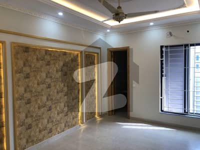Very Elegant Brand New 10 Marla House For Sale In Paragon City Near To Mosque And Park