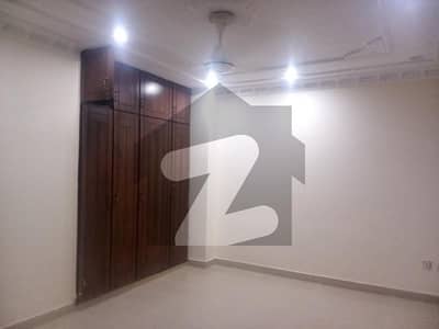Upper Portion For Rent G10-4 Vip Locations