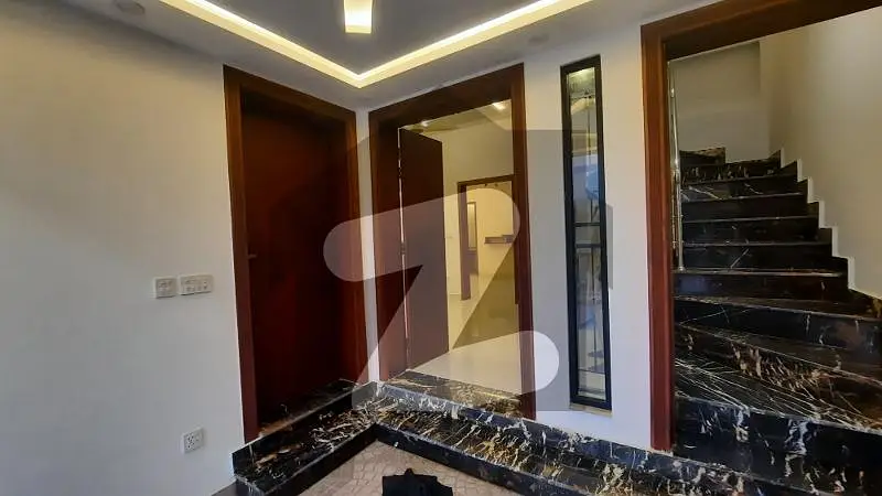 8 Marla House For Sale At Very Ideal Location In Bahria Town Lahore