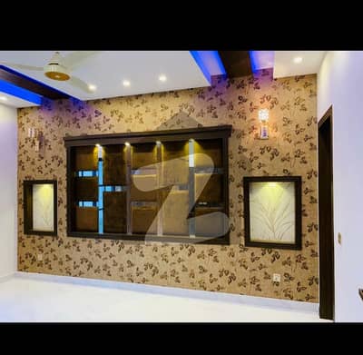 BRAND NEW LUXURY 5 MARLA HOUSE FOR SALE IN BAHRIA TOWN LAHORE