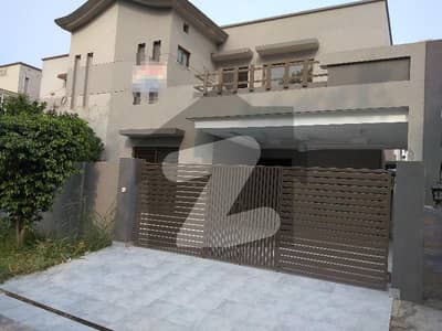 House For sale Is Readily Available In Prime Location Of Divine Gardens - Block D