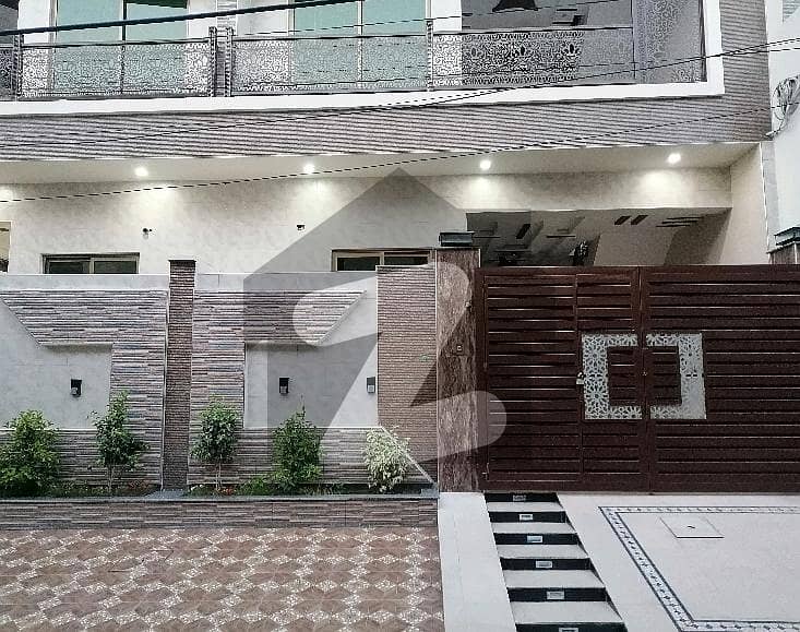 Aesthetic House Of 5 Marla For sale johar town phase 2 near emporium mall and Expo center owner build brand new house tilted flooring