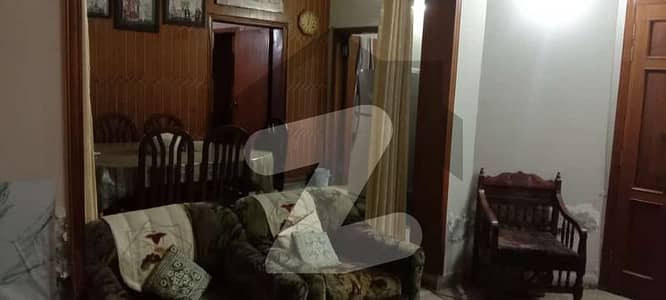 3 Kanal Old House Is Available For Sale In Main Cantt Lahore