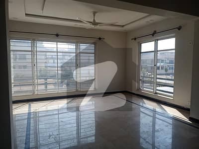 Upper Portion Of 10 Marla Corner House Decent Landlord Looking For Small Family
