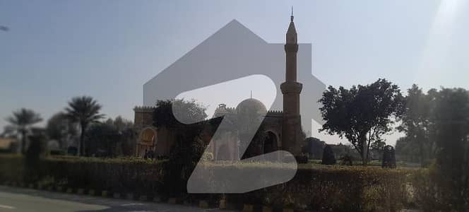 A Prime Location Residential Plot Of 4 Marla In Lahore