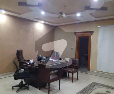 Johar Town Phase 2 Block J3 Upper Portion Sized 15 Marla Available For upper portion for Rent semi commercial 65*Road for software of house IT office