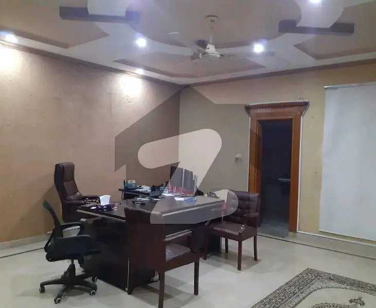 Johar Town Phase 2 Block J3 Upper Portion Sized 15 Marla Available For upper portion for Rent semi commercial 65*Road for software of house IT office