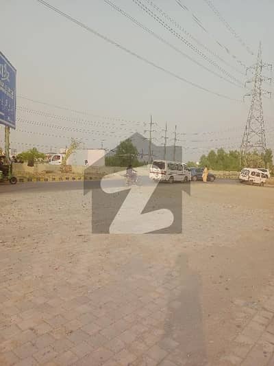 ایڈن لین ولاز 2 ایڈن,لاہور میں 2 مرلہ کمرشل پلاٹ 2.1 کروڑ میں برائے فروخت۔