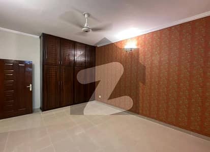250 Square Yards 5 Bedroom House For Rent In E-7, Islamabad.