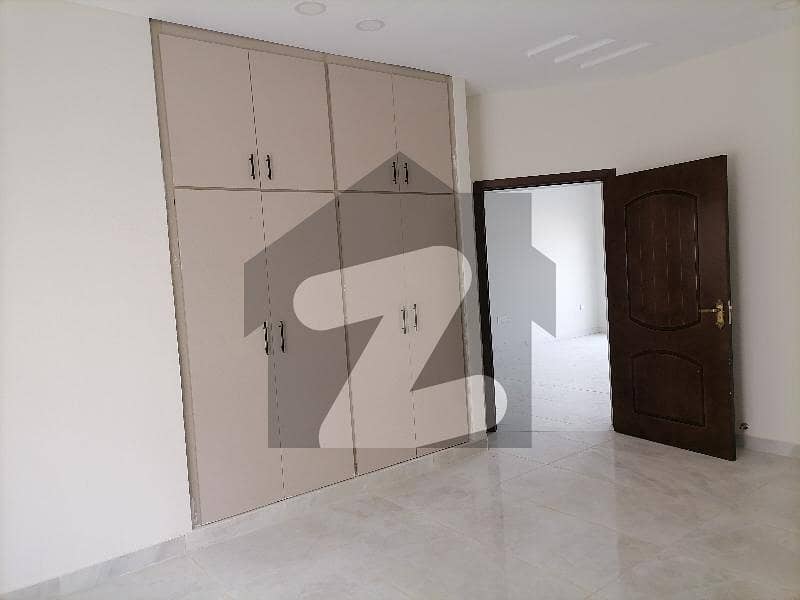 Spacious Corner House Is Available In Falcon Complex New Malir For sale