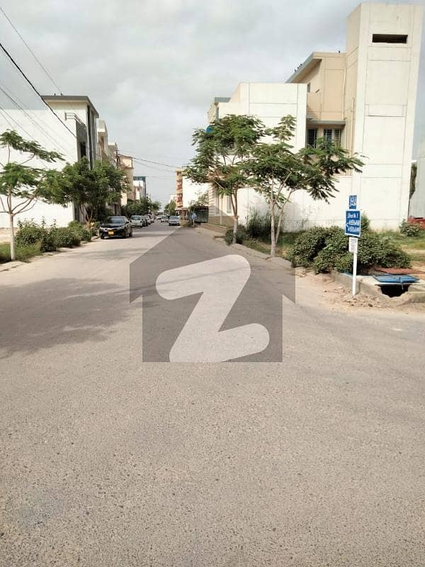 120 Square Yards Residential Plot In Karachi Is Available For Sale