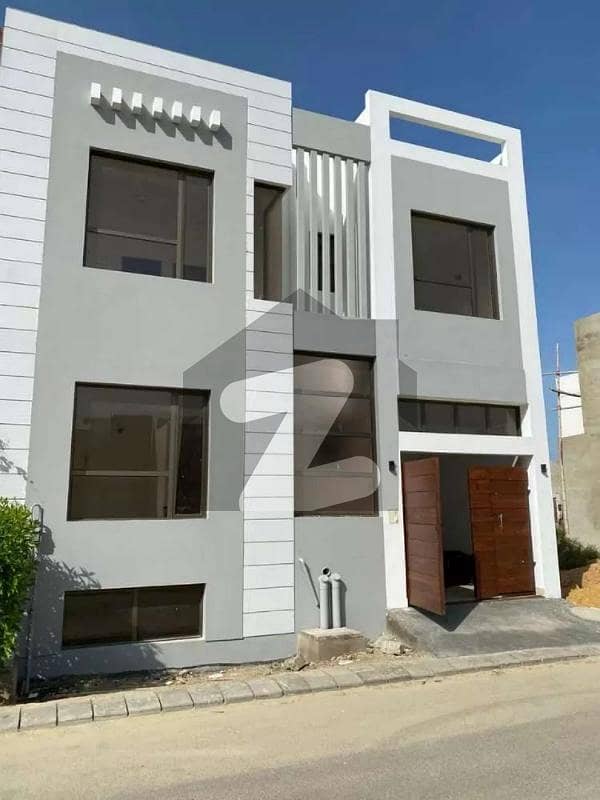 BRAND NEW 100 YARDS BUNGALOW FOR RENT WITH BASEMENT IN DHA PHASE 8 DEFENCE KARACHI