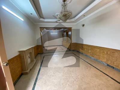i-8 3bedroom 3washroom tvl dd available for rent marble flooring beautiful location