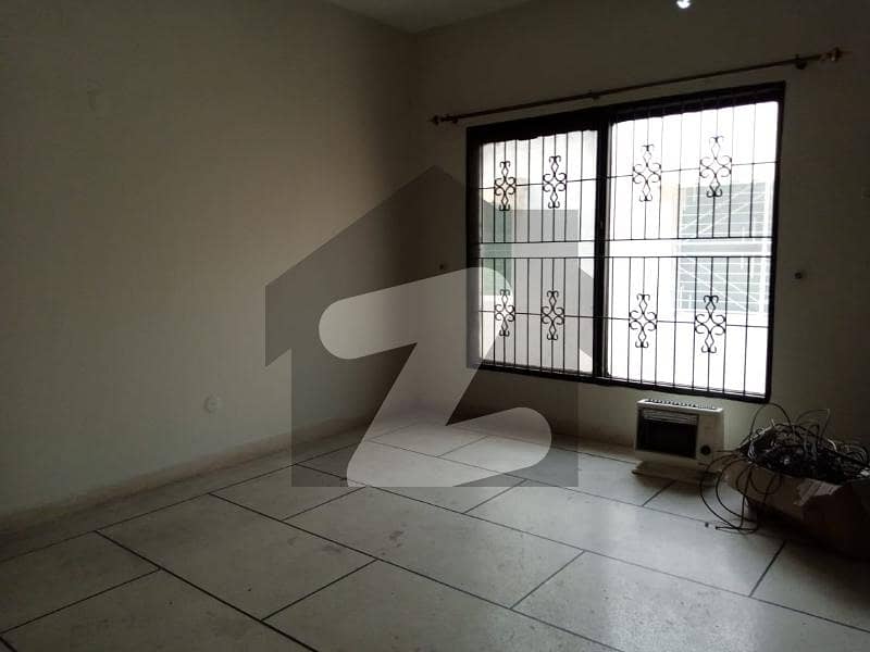 Kanal Upper Portion For Rent Near National Hospital Available For Rent In DHA Phase 1 Block P