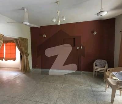 311 Square Yards House In Karachi Is Available For sale