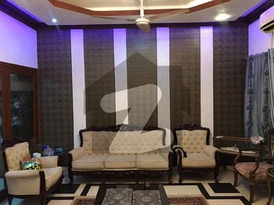 ڈی ایچ اے فیز 5 ڈی ایچ اے ڈیفینس,کراچی میں 5 کمروں کا 1 کنال مکان 8.5 کروڑ میں برائے فروخت۔