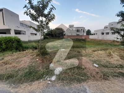 01 Kanal Beautiful Location Plot No C-204 Is Available For Sale In DHA Phase-6